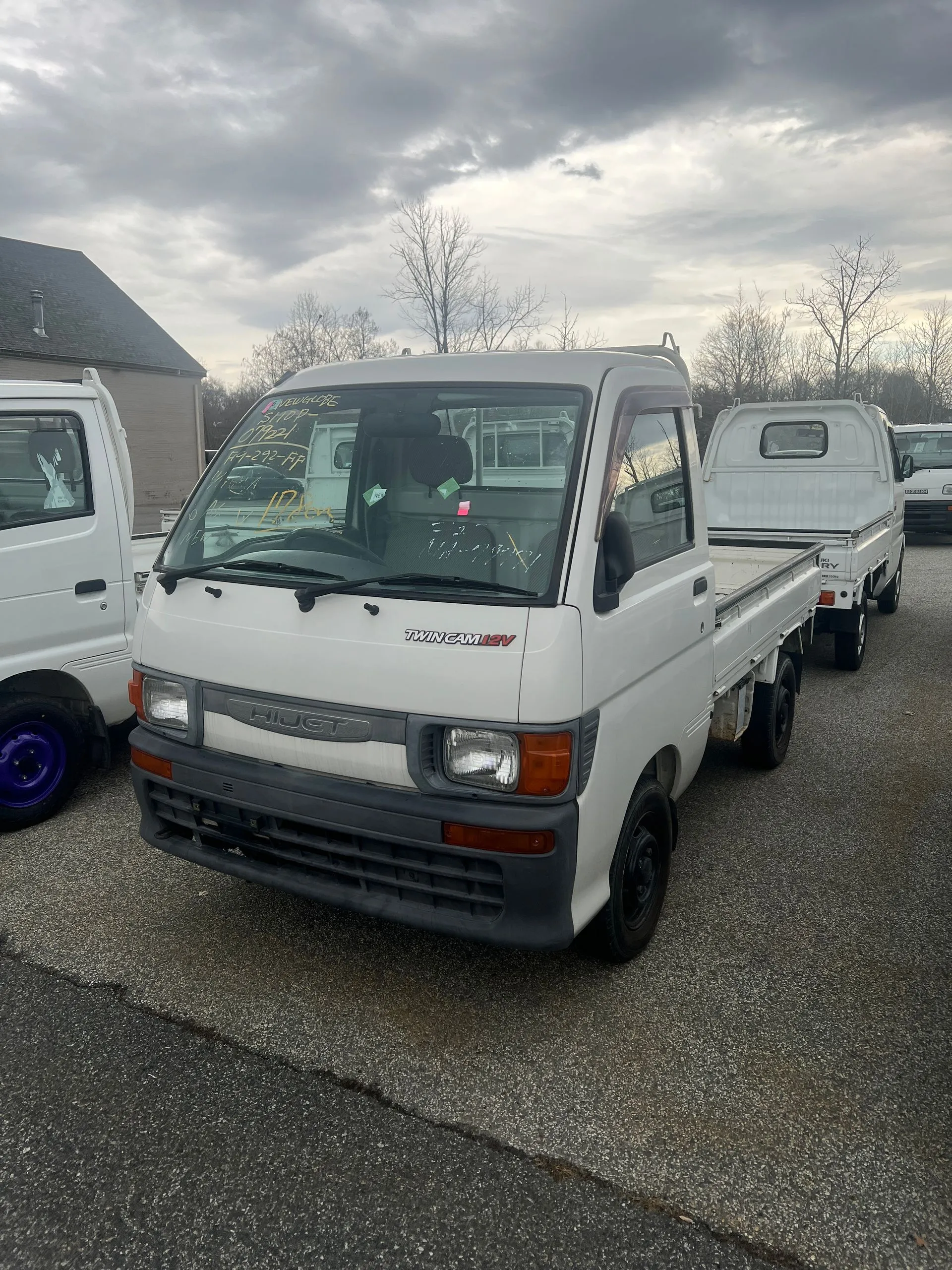 1996-Daihatsu-Hijet-For-Sale-Kei-Truck-For-Sale-6-90e52426-1920w-1.webp 1996 Daihatsu Hijet Kei Truck - Image 1