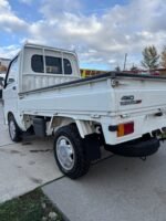 1996 Daihatsu Hijet 4WD Kei Truck - Image 4