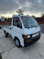 1996 Daihatsu Hijet 4WD Kei Truck - Image 9