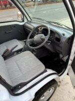 1996 Daihatsu Hijet 4WD Kei Truck - Image 10
