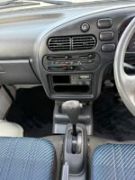 1995 Daihatsu Hijet 4WD Kei Truck - Image 9