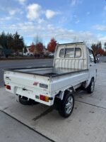 1995 Daihatsu Hijet 4WD Kei Truck - Image 5