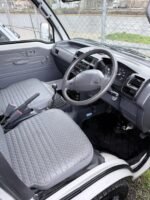 2000 Daihatsu Hijet Truck 4WD - Image 7