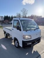 2000 Daihatsu Hijet 4WD Kei Truck - Image 4
