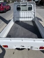 1999 Daihatsu Hijet 4WD Kei Truck - Image 4