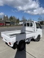 1999 Daihatsu Hijet 4WD Kei Truck - Image 5