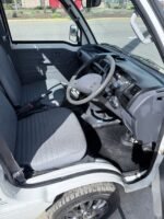 1999 Daihatsu Hijet 4WD Kei Truck - Image 7