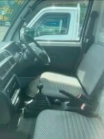 2000 Daihatsu Hijet 4WD Kei Truck - Image 5